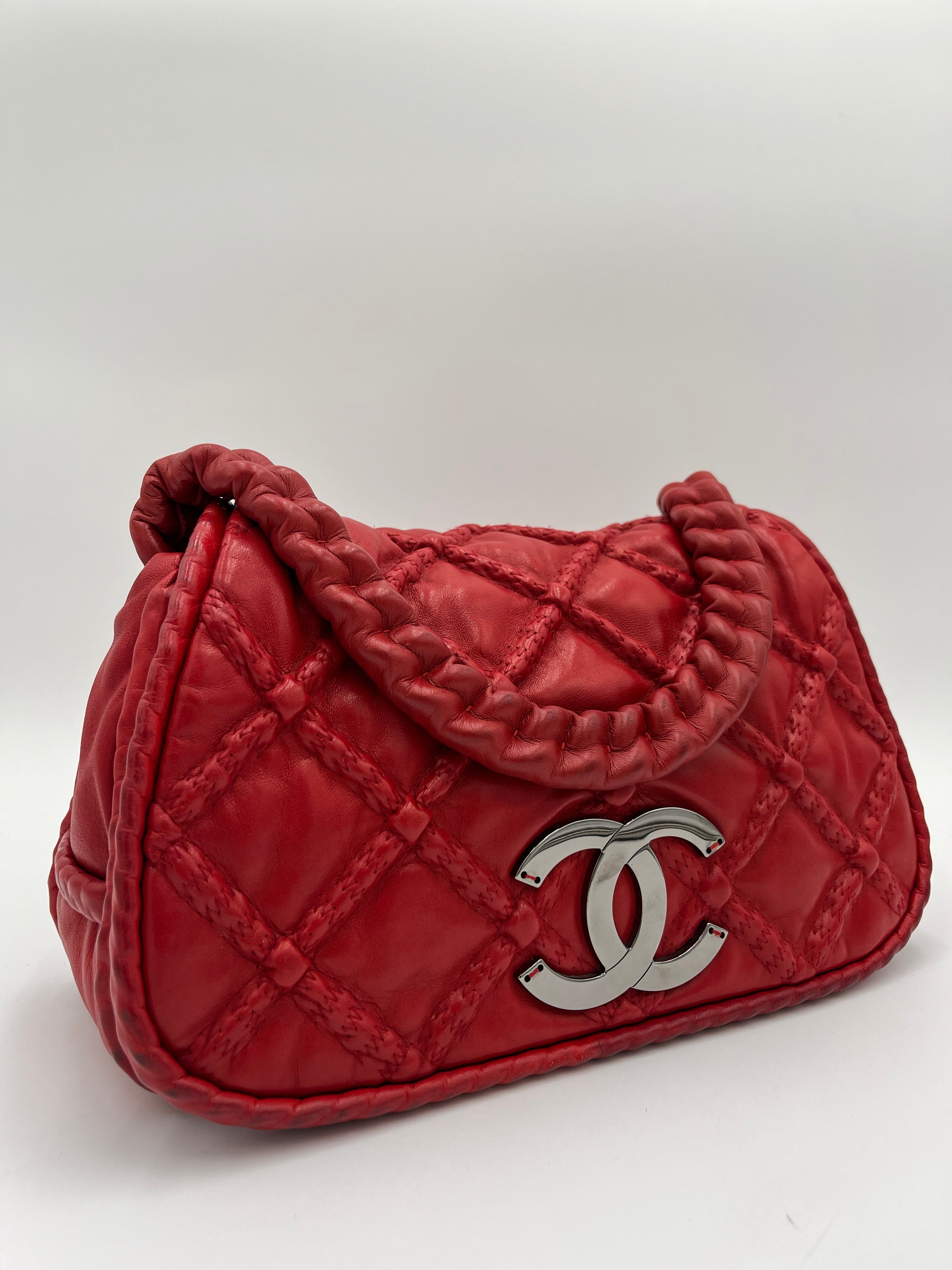 Red chain bag online