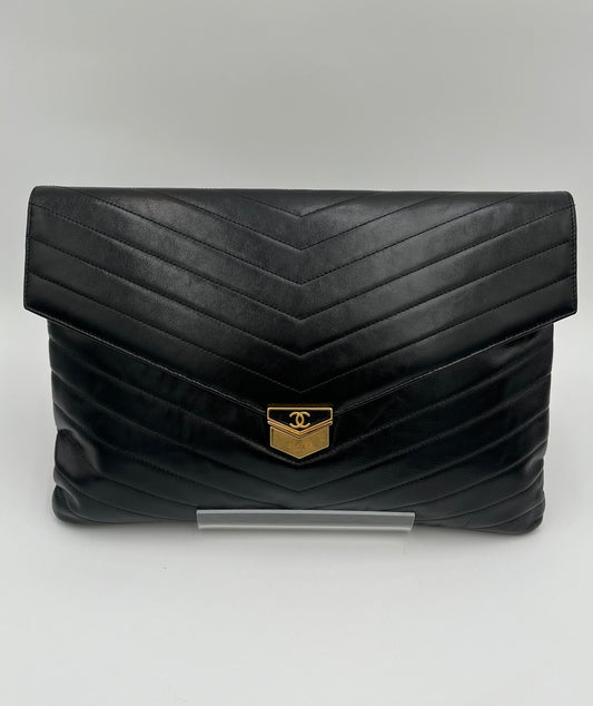 2019 Chanel Leather Clutch Flap-Black