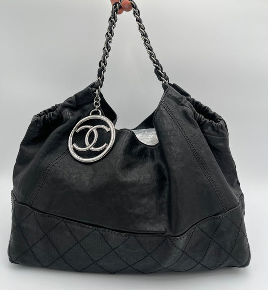 Chanel Coco Cabas-Black