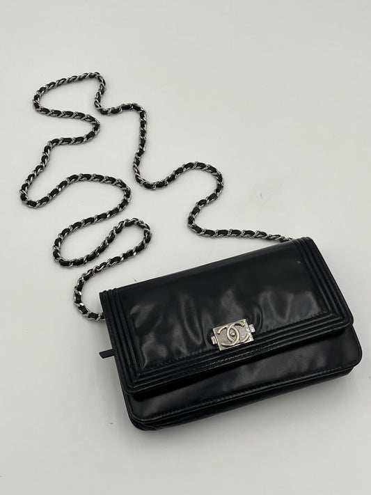 2012 Chanel Patent Wallet On Chain ASIS