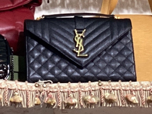 *MINT* YSL Grain De Poudre-Blk Triquilt : Medium